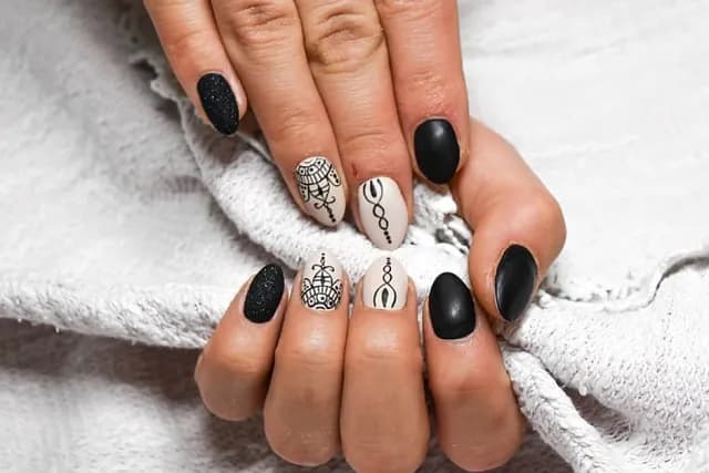Jak dobrze zrobić manicure hybrydowy: 8 kroków do perfekcji