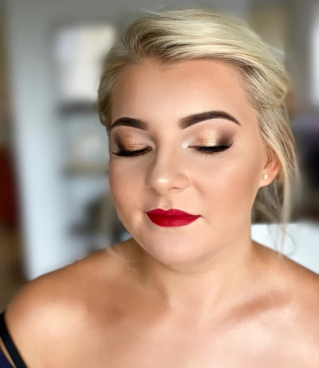 Jaki makijaż na wesele? 10 inspiracji i porad na idealny look